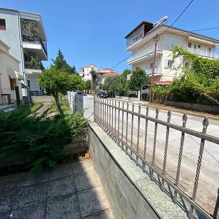Cozy And Quiet Mini City Apartment Trikala (Thessaly) Exterior photo