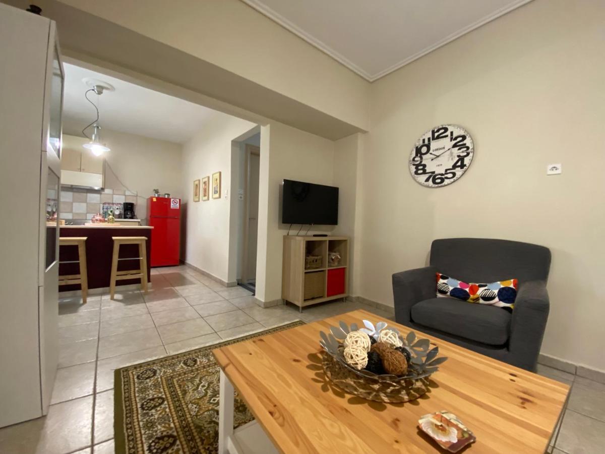 Cozy And Quiet Mini City Apartment Trikala (Thessaly) Exterior photo